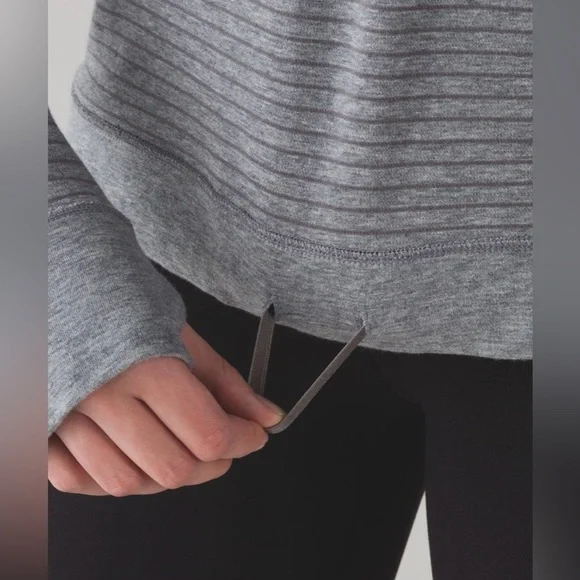 Lululemon Double Up Long Sleeve (Reversible) | Gray | Size 6 - Picture 7 of 13